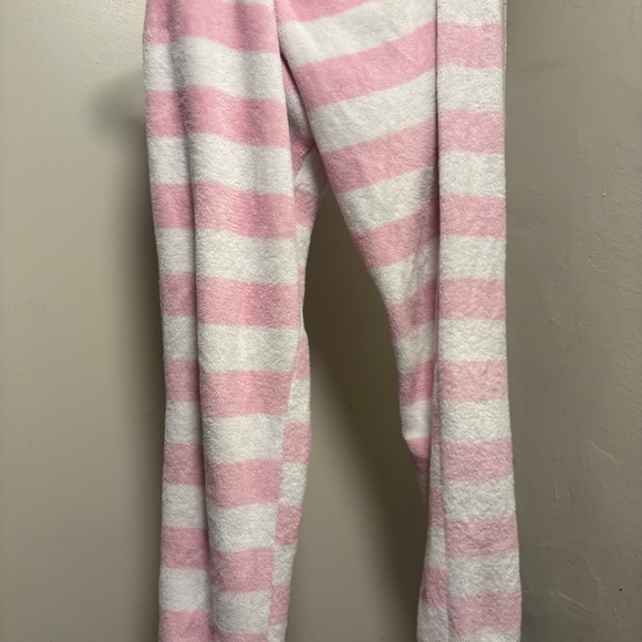 Afghani clothes and and pajamas - Picture 4 of 11